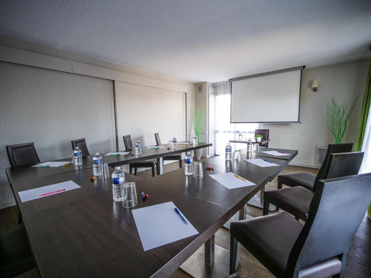 Hotel Inn Design Resto Novo Langres Luaran gambar